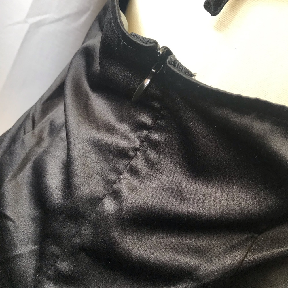 🖤1 LEFT🖤 Black halter slip dress! - Picture 11 of 13